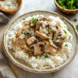 Creamy Mushroom Chicken One Pot Meal