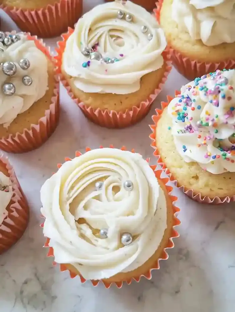 Lemon Cupcake with Yuzu