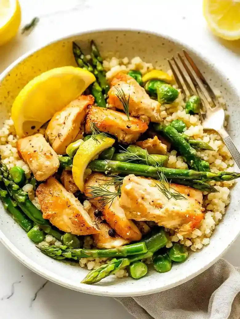 Lemon Pepper Chicken with Asparagus Skillet