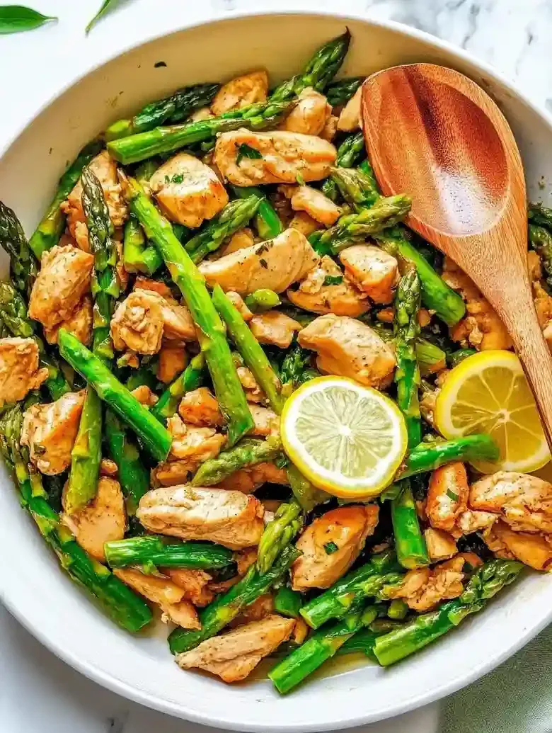 Lemon Pepper Chicken with Asparagus Skillet