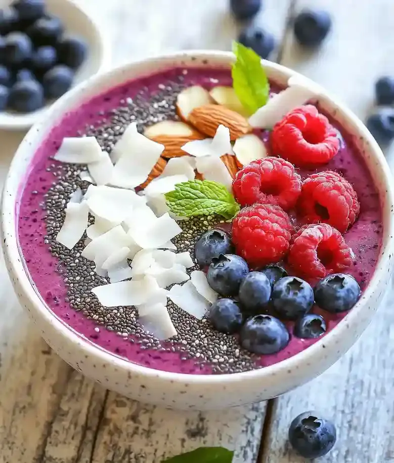 Berry Coconut Smoothie Bowl Recipe