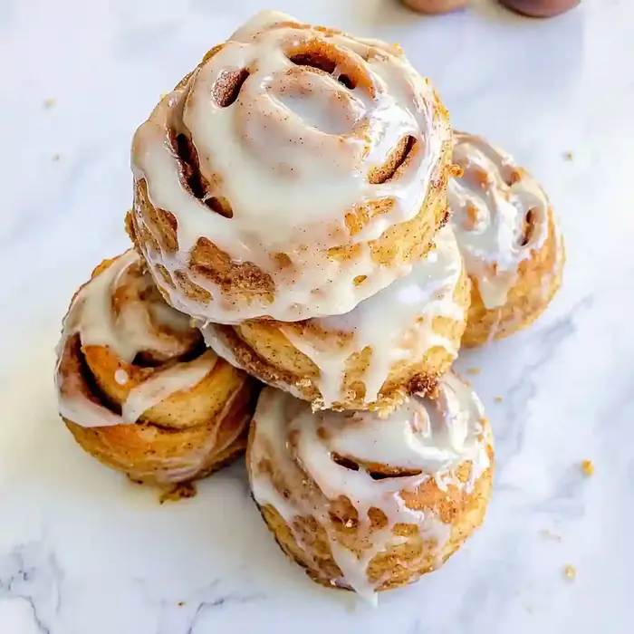 Easy Air Fryer Cinnamon Rolls