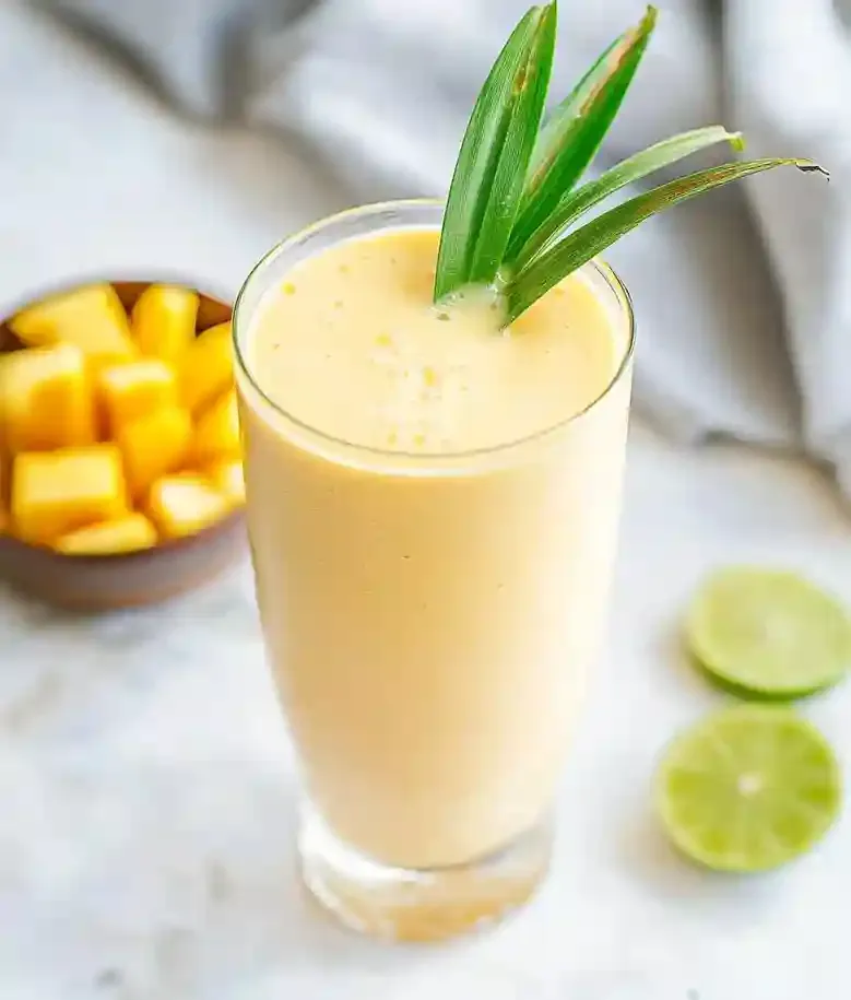 Easy Mango Pineapple Smoothie Recipe