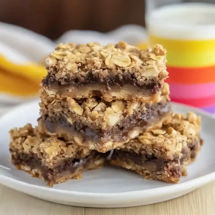 Oatmeal Fudge Bars Recipe