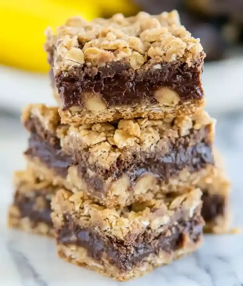Oatmeal Fudge Bars Recipe