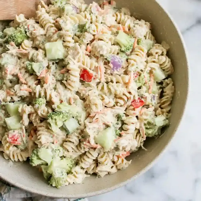 Creamy Honey Mustard Pasta Salad