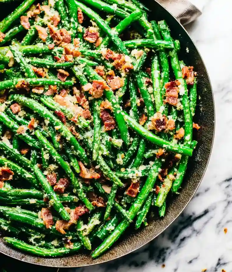 Crispy Garlic Parmesan Green Beans