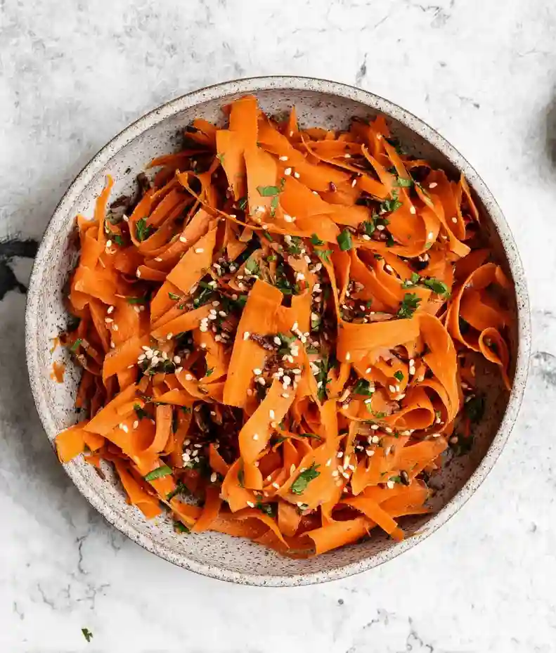 Crunchy Raw Carrot Salad Recipe