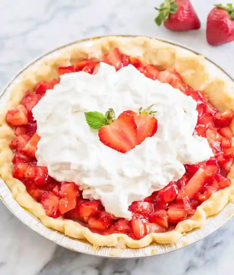 Delicious Fresh Strawberry Pie