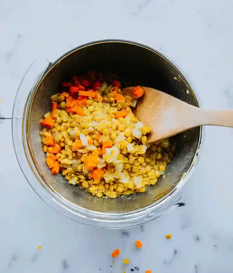 Delicious Ham and Lentil Soup Recipe