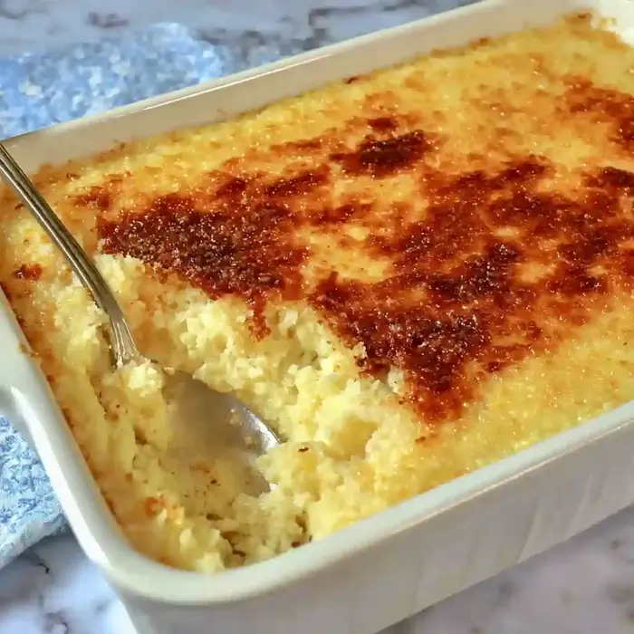 Easy Cheesy Cheese Grits Casserole