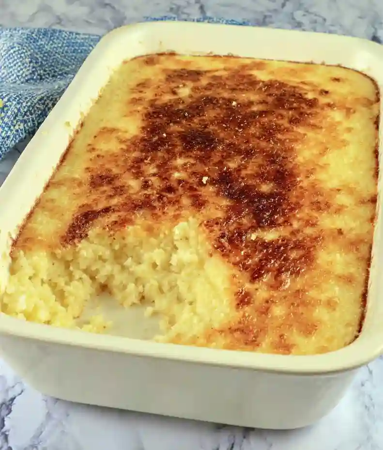 Easy Cheesy Cheese Grits Casserole