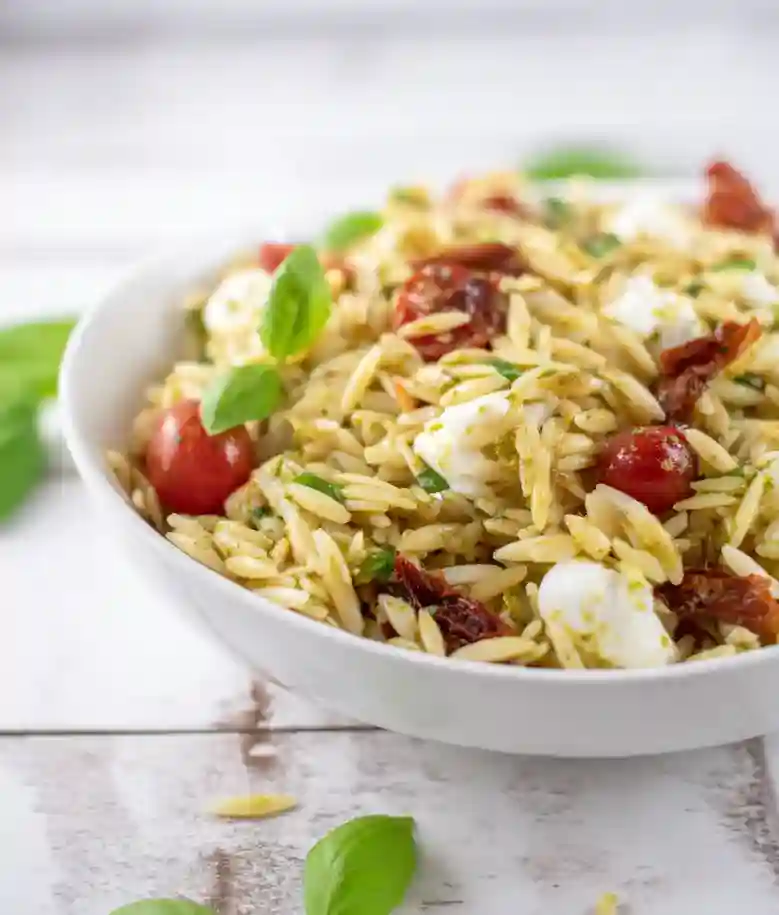 Easy Pesto Orzo Pasta Salad