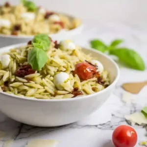 Easy Pesto Orzo Pasta Salad