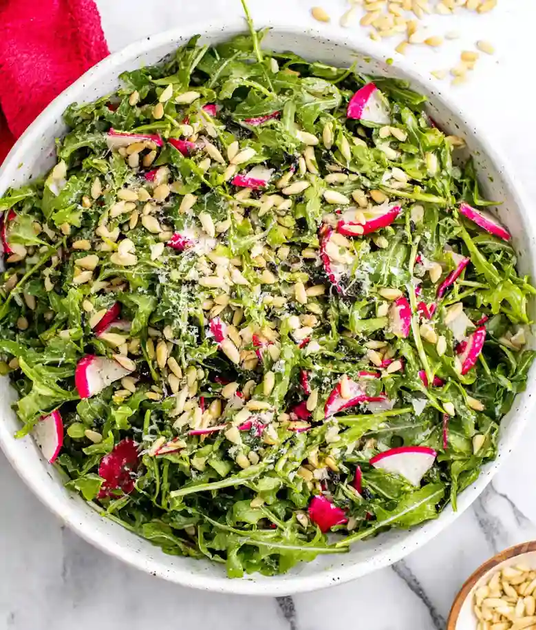 Fresh Arugula and Radish Salad