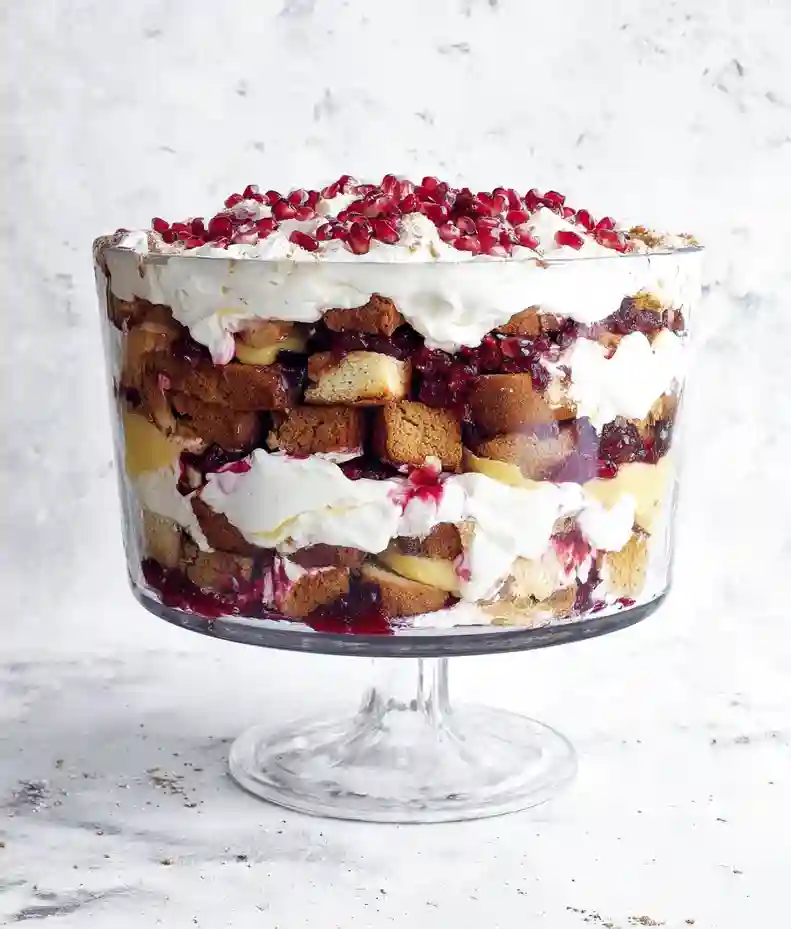 Gingerbread Trifle with Lemon Curd