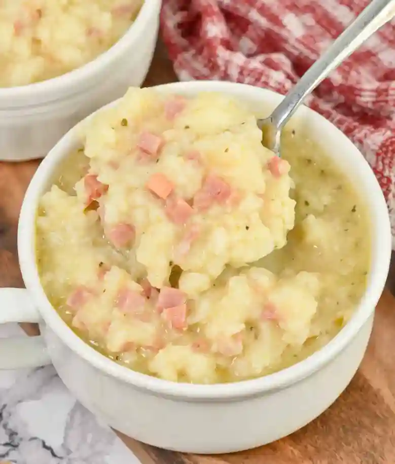 Hearty Ham and Cheese Cauliflower Soup