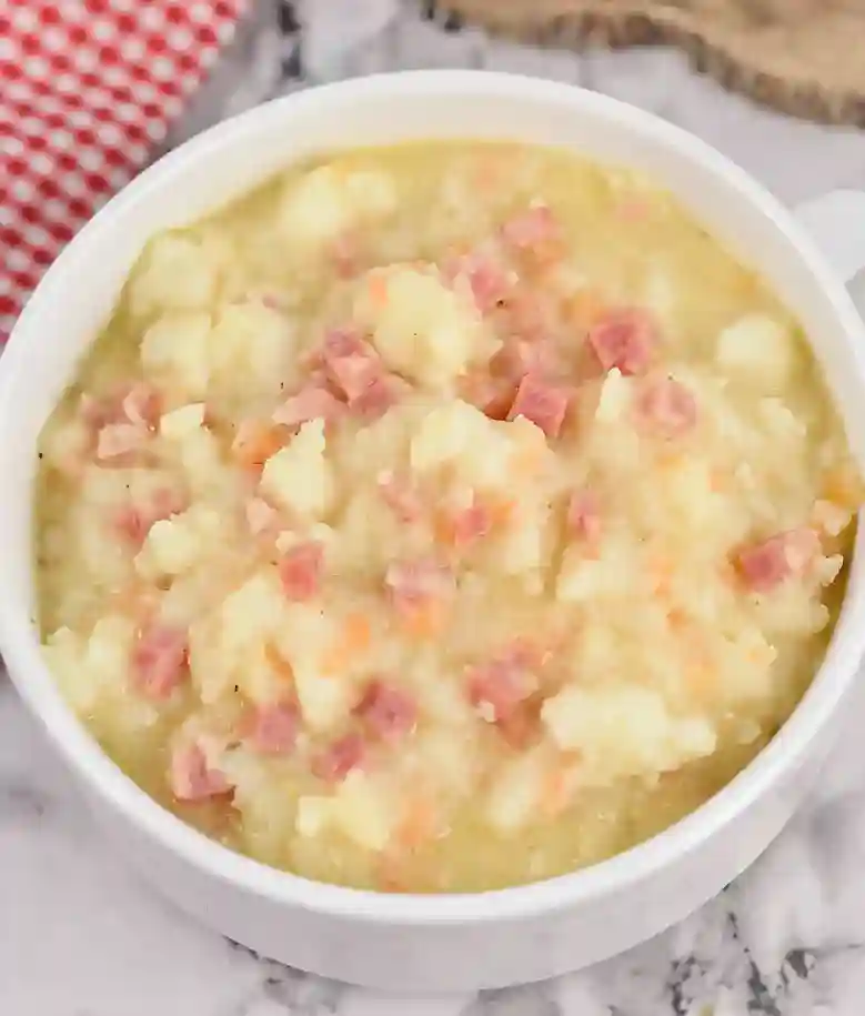 Hearty Ham and Cheese Cauliflower Soup