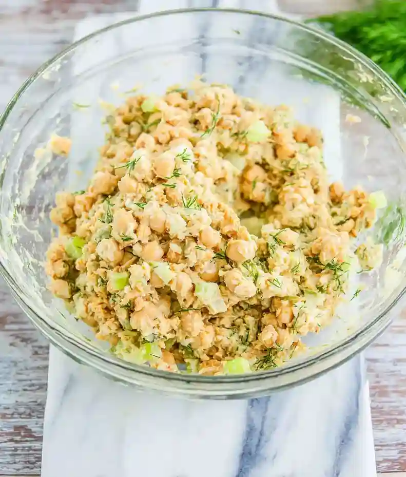 Quick Smashed Chickpea Salad Recipe
