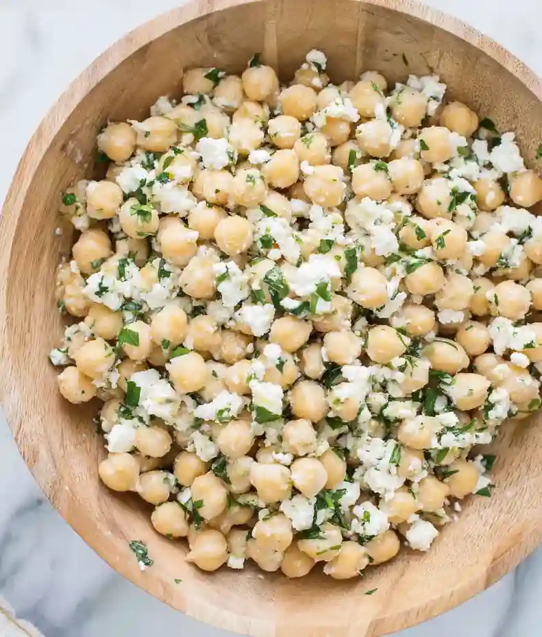 Refreshing Chickpea Salad with Feta