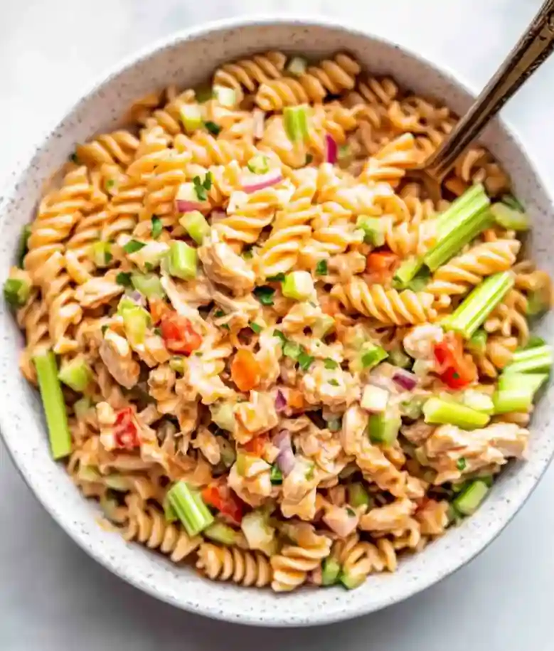 Spicy Buffalo Chicken Pasta Salad