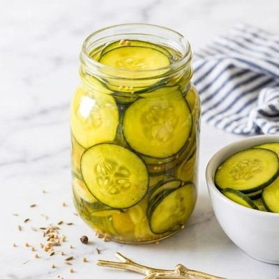 Quick and Easy Refrigerator Pickles